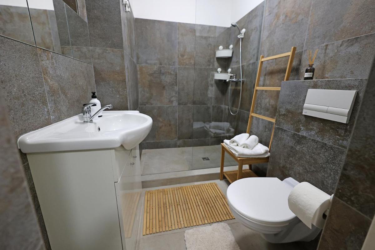 Fara No71 Apart 3 Libice nad Cidlinou Exterior foto